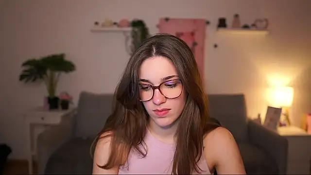 kissie cat online show from February 20, 7:27 pm