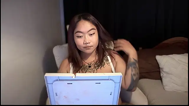  XXXKittyTingles online show from December 18, 7:02 am