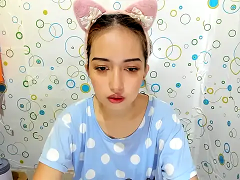 Snapshot of Soft_Angel8 chatting on February 3, 3:26 am Soft Angel8 online show from February 3, 3:26 am