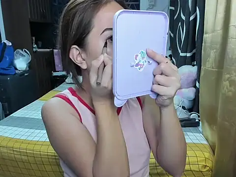 Soft Angel8 online show from November 14, 1:37 pm