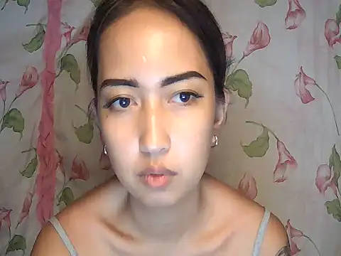 Snapshot of Soft_Angel8 chatting on July 3, 5:30 pm Soft Angel8 online show from July 3, 5:30 pm