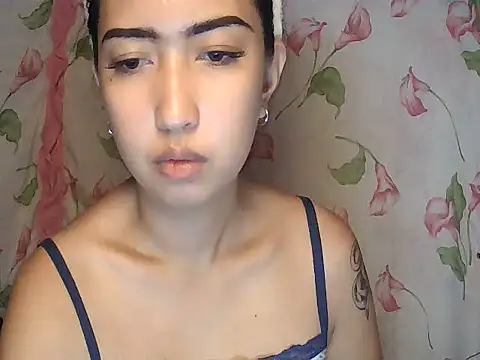 Snapshot of Soft_Angel8 chatting on July 6, 4:30 am Soft Angel8 online show from July 6, 4:30 am