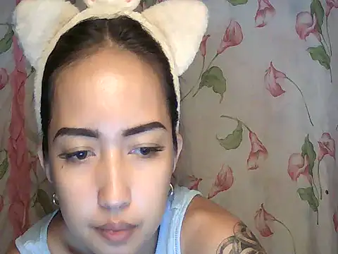 Snapshot of Soft_Angel8 chatting on July 16, 7:22 pm Soft Angel8 online show from July 16, 7:22 pm