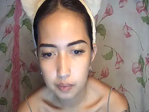 Snapshot of Soft_Angel8 chatting on July 10, 5:35 pm Soft Angel8 online show from July 10, 5:35 pm