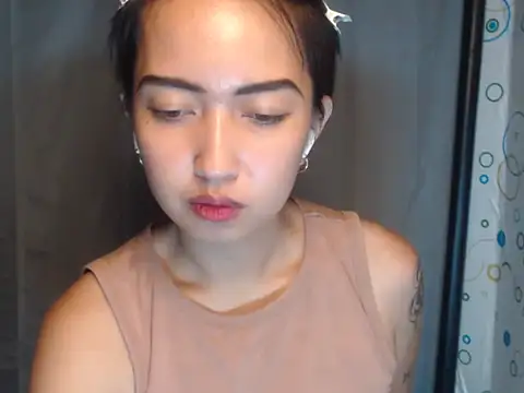 Snapshot of Soft_Angel8 chatting on June 4, 3:38 pm Soft Angel8 online show from June 4, 3:38 pm