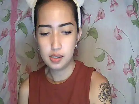 Snapshot of Soft_Angel8 chatting on July 15, 6:48 pm Soft Angel8 online show from July 15, 6:48 pm