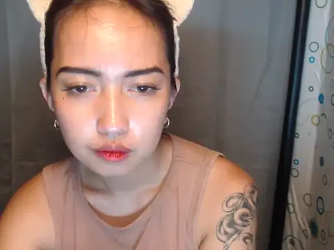 Snapshot of Soft_Angel8 chatting on May 25, 4:49 pm Soft Angel8 online show from May 25, 4:49 pm