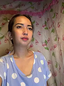 Snapshot of Soft_Angel8 chatting on June 21, 6:25 pm Soft Angel8 online show from June 21, 6:25 pm