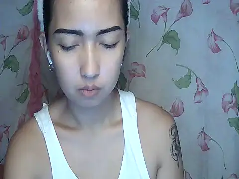 Snapshot of Soft_Angel8 chatting on July 4, 6:12 pm Soft Angel8 online show from July 4, 6:12 pm