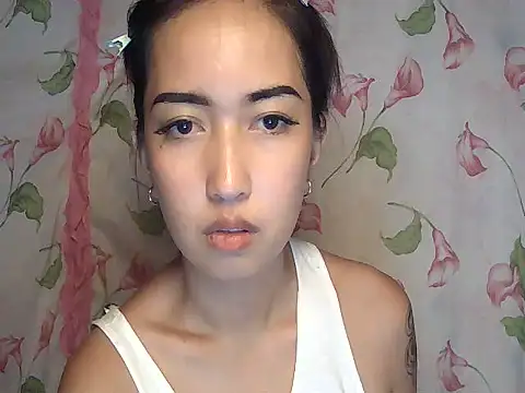 Snapshot of Soft_Angel8 chatting on June 29, 4:52 am Soft Angel8 online show from June 29, 4:52 am