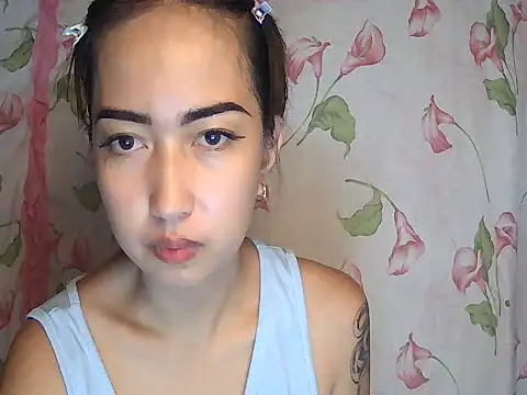 Snapshot of Soft_Angel8 chatting on June 28, 4:30 am Soft Angel8 online show from June 28, 4:30 am