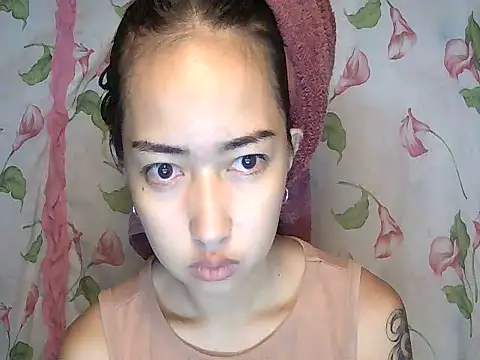 Snapshot of Soft_Angel8 chatting on June 30, 5:07 am Soft Angel8 online show from June 30, 5:07 am