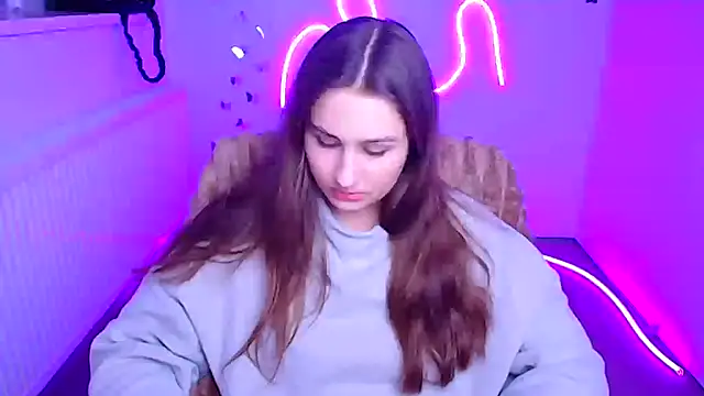 Stefanie Sweet online show from February 17, 12:24 pm