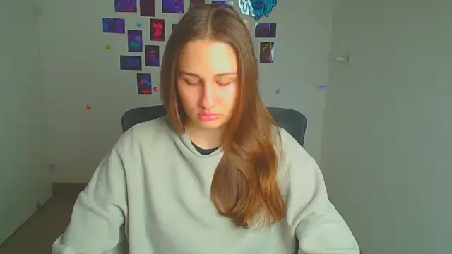 Stefanie Sweet online show from March 24, 6:57 am