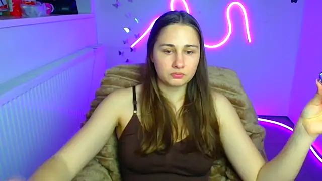 Stefanie Sweet online show from April 4, 5:36 am