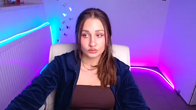 Snapshot of Stefanie_Sweet chatting on October 17, 11:45 am Stefanie Sweet online show from October 17, 11:45 am