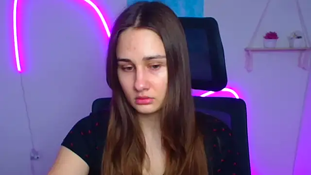 Stefanie Sweet online show from February 25, 6:35 am