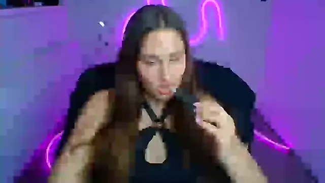 Stefanie Sweet online show from June 18, 11:26 am