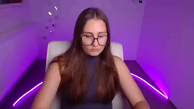 Snapshot of Stefanie_Sweet chatting on September 12, 5:29 am Stefanie Sweet online show from September 12, 5:29 am