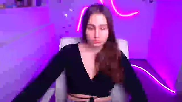 Stefanie Sweet online show from November 2, 6:29 am