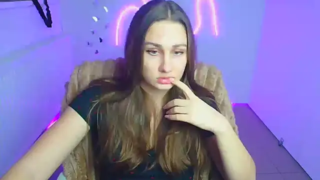 Stefanie Sweet online show from February 18, 12:34 pm