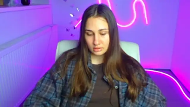 Stefanie Sweet online show from April 15, 5:46 am