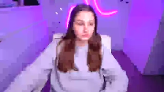 Stefanie Sweet online show from November 1, 6:19 am