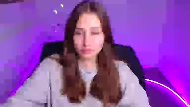 Snapshot of Stefanie_Sweet chatting on October 8, 5:20 am Stefanie Sweet online show from October 8, 5:20 am