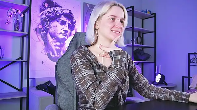 BethanyCloud online show from February 24, 8:26 am