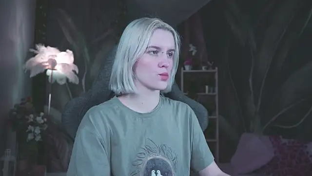 BethanyCloud online show from April 20, 5:10 am