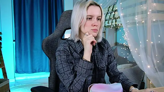 BethanyCloud online show from March 10, 5:22 am