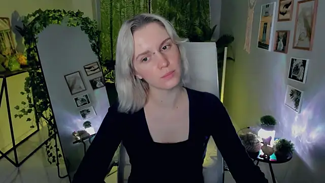 Snapshot of BethanyCloud chatting on June 10, 2:13 am BethanyCloud online show from June 10, 2:13 am