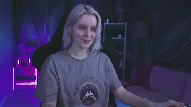 BethanyCloud online show from February 9, 8:23 am