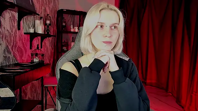 BethanyCloud online show from April 14, 5:23 am