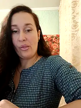 Amandda  online show from January 10, 6:58 pm