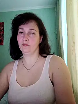 Amandda  online show from June 8, 4:29 pm