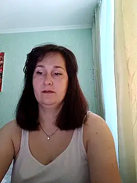 Amandda  online show from June 17, 5:51 am