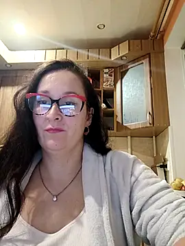 Amandda  online show from October 25, 4:07 pm