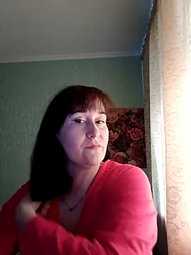 Amandda  online show from May 11, 8:05 am