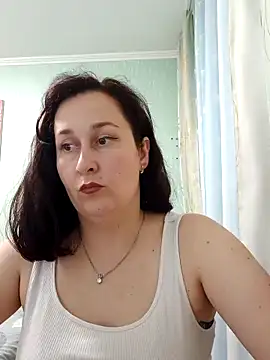 Amandda  online show from June 10, 4:41 pm