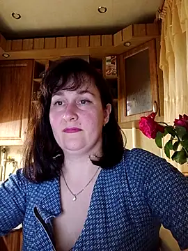 Amandda  online show from June 2, 7:14 pm