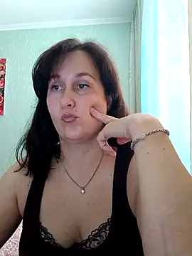 Amandda  online show from July 29, 8:57 am