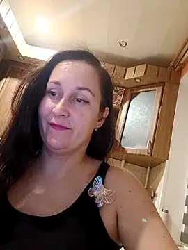 Amandda  online show from October 12, 5:58 pm