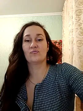 Amandda  online show from January 14, 6:11 pm