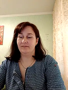 Amandda  online show from April 21, 4:24 pm