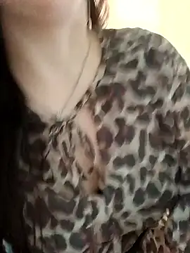 Amandda  online show from January 11, 10:11 am