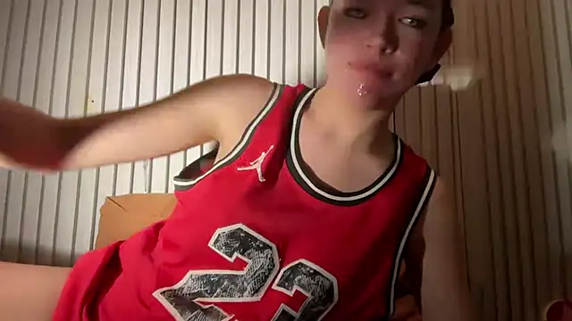 cummingstar25 online show from December 16, 11:20 pm