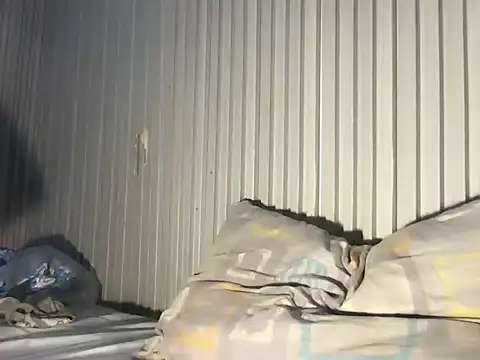 cummingstar25 online show from October 27, 1:39 am