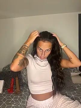 Snapshot of Rosieredxox chatting on September 9, 6:06 pm Rosieredxox online show from September 9, 6:06 pm