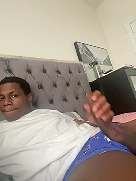 Snapshot of labishyoung25 chatting on January 14, 6:55 pm labishyoung25 online show from January 14, 6:55 pm